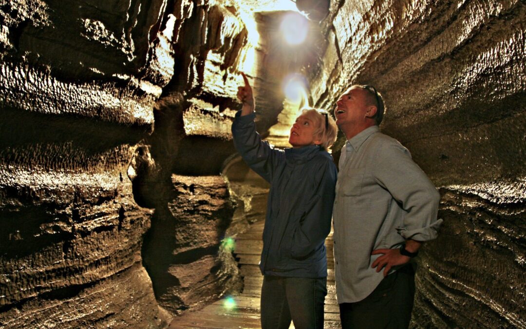 Chris Hinsperger of Bonnechere Caves – Featured Guest Speaker!